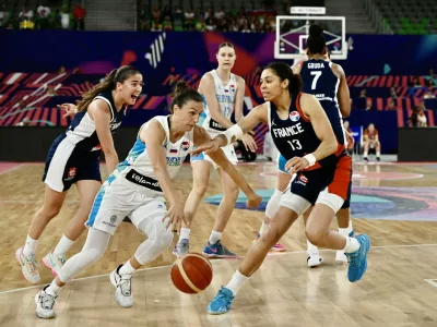 Teja Oblak- 18.06.2023 – Evropsko prvenstvo v košarki za ženske. Slovenija: Francija//FOTO: Nik Erik Neubauer