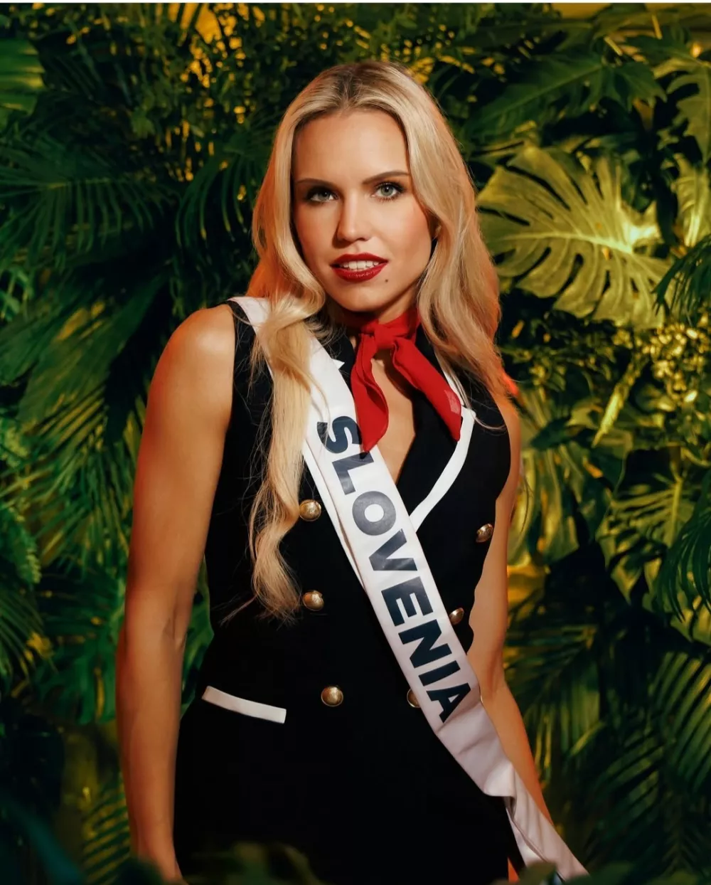 Slovenijo zastopa Hana Klaut, 29-letna zobozdravnica iz Šempetra pri Gorici. Foto: IG/MissUniverse
