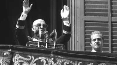 Pol stoletja po smrti ima o Francu dobro mnenje petina Špancev