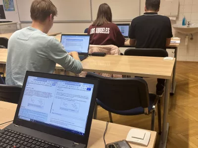 Za dober članek dobijo zvezdice in pivo