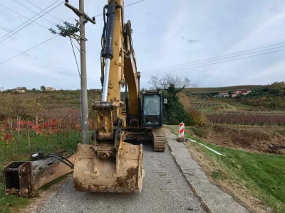 dela na mostu pod vasjo Snežeče