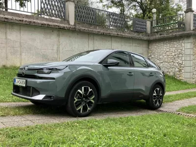 Citroën C4 hibrid 145 business: Ne šprint, ampak tek na dolge proge