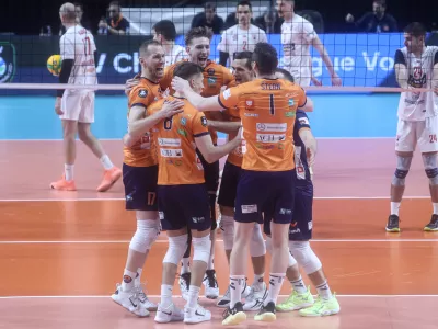 - 27.11.2025 - odbojka - kvalifikacije za ligo prvakov - ACH Volley: Radnički Kragujevac//FOTO: Jaka Gasar