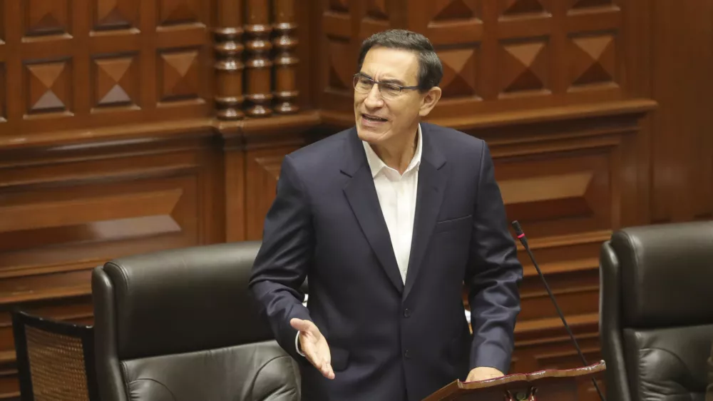 FILED - 18 September 2020, Peru, Lima: Then Peruvian President Martin Vizcarra speaks in parliament. Photo: -/Presidencia Peru/dpa - ACHTUNG: Nur zur redaktionellen Verwendung und nur mit vollst&auml;ndiger Nennung des vorstehenden Credits
