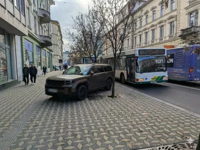 Prizor s Slovenske ceste v teh dneh.