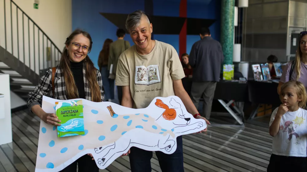 Anja Zag Golob in Dora Kaštrun: Superjunak, ki v bistvu ni superjunak