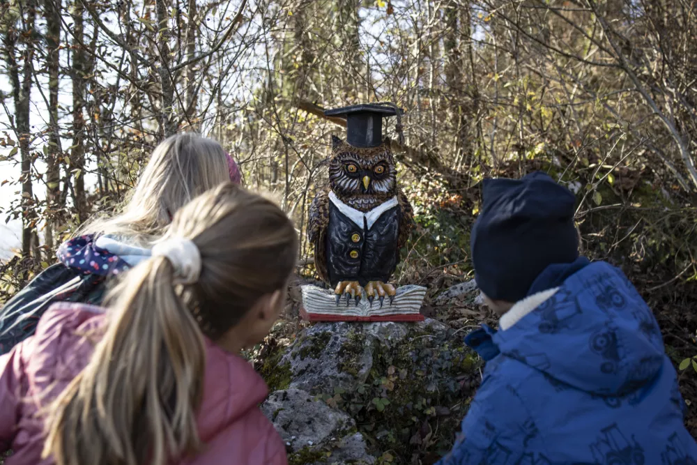  JEZIČNA DOGODIVŠČINA V TRUBARJEVIH KRAJIH.