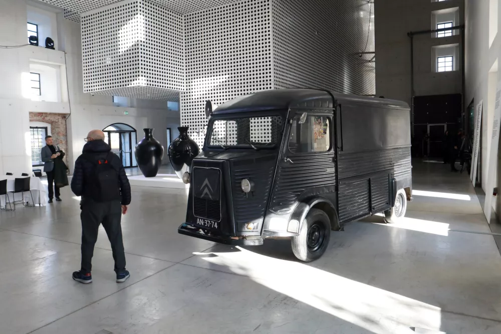 28.11.2025 -ART VITAL,Ulay /Marina Abramovič, razstava, CukrarnaFoto: Tomaž Skale