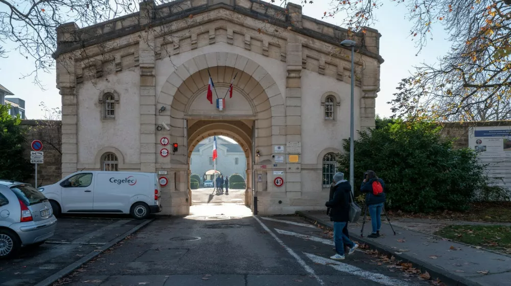 The entrance of Dijon Prison, where two inmates escaped during the night of November 26 to 27, 2025, after sawing through the bars of their cell.The escapees are a 19-year-old man held in pre-trial detention since October 2024, and a 32-year-old man incarcerated since April 2023.Dijon, France, November 27, 2025//KONRADK_konrad-001/Credit:KONRAD K./SIPA/2511271431,Image: 1054948478, License: Rights-managed, Restrictions:, Model Release: no