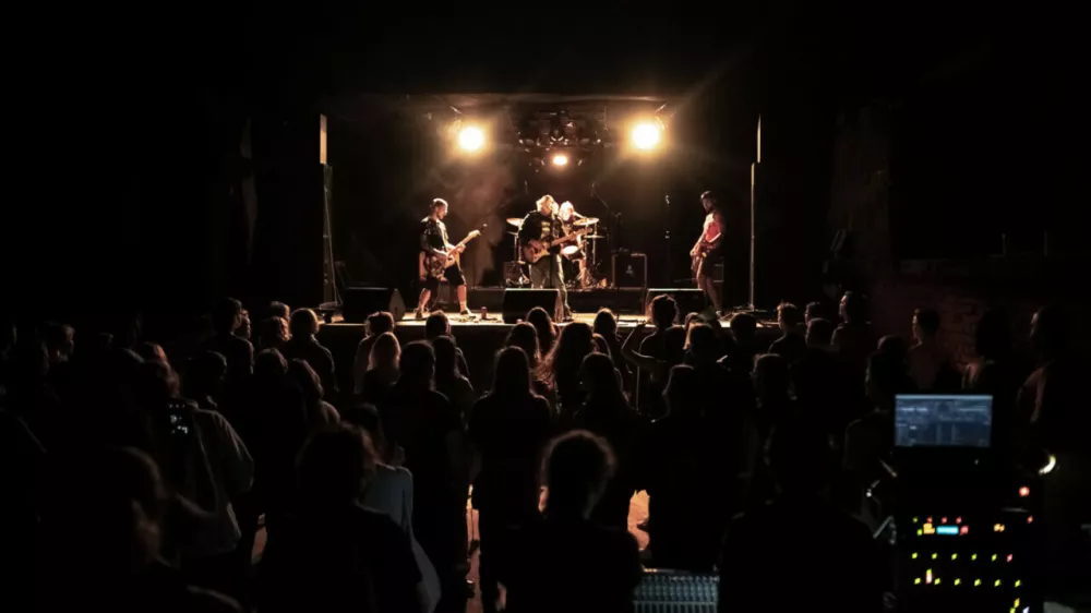 Na že 6. poziv Hit betona se je letos prijavilo 39 mladih. F Mladi zmaji