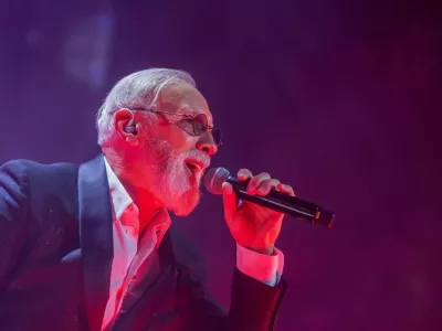 Dino Merlin je navdušil na štirih zaporednih razprodanih koncertih v Beogradu. F instagram