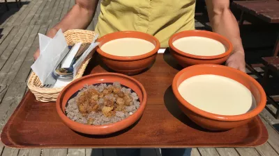 ﻿Pravo krvavško kislo mleko in žganci, brunarica Sonček, Krvavec