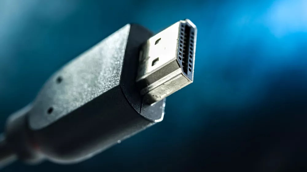 HDMI je standard, ki je v veljavi že leta, toda kabli so med seboj precej različni. / Foto: Istock