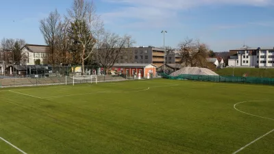 Klub še vedno na negotovih tleh, a direktor je optimističen