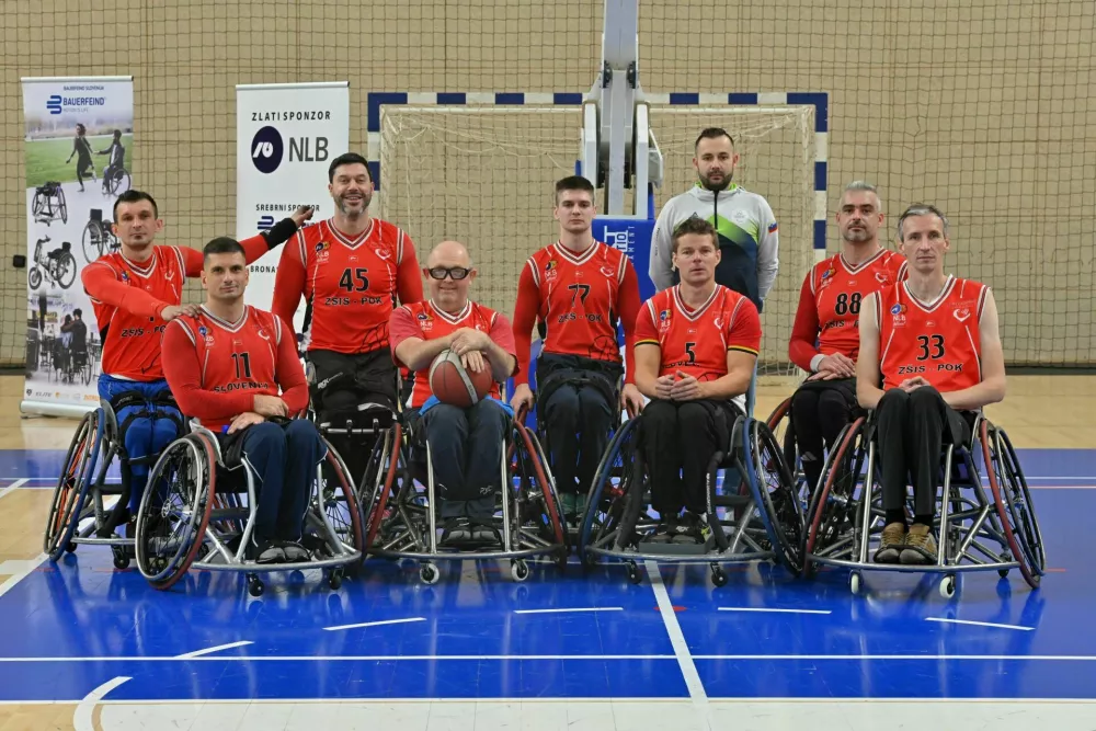 Za slovensko ekip Parasport Slovenia je uspešen uvod v 18. sezono Regionalne košarkarske lige NLB Wheel. Foto: ZSIS