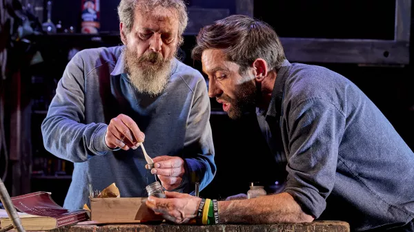 Manifest, režija Tatjana Peršuh, SMG in gledališče Glej, 2025