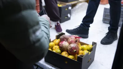 lokalna hranazdrava hrana07.10.2025 - Skupnostno nakupovanje, Mali plac za prihodnost, parkirišče pred Interšpar Vič. Foto: Nik Erik Neubauer / Foto: Nik Erik Neubauer
