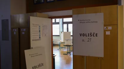 - Volišče OŠ Ketteja in Murna- 23.11.2025. - Zakonodajni referendum o Pomoči pri prostovoljnem končanju življenja.//FOTO: Bojan Velikonja