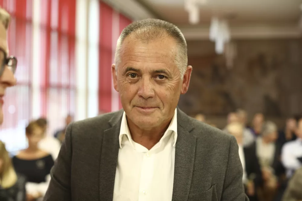 direktor podjetja METALIA Marjan Jamšek,- 04.10.2023 - 23. Slovenska GAZELA 2023 – regijski izbor najboljših najhitreje rastočih podjetij v organizaciji časnika Dnevnik – razglasitev Savinjsko-zasavske gazele 2023 v Zagorju ob Savi //FOTO: Luka Cjuha