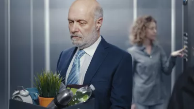 Notranji saboter, odpoved