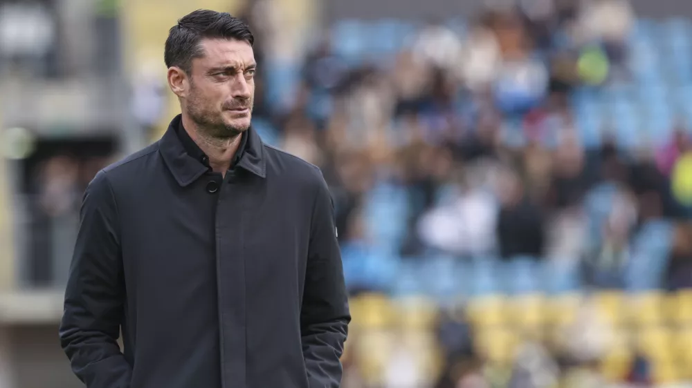 trener Celja Albert Riera- 03.11.2024 - nogomet - 1.SNL - Celje: Olimpija, stadion v Celju//FOTO: Jaka Gasar