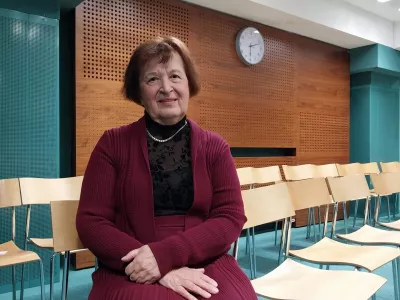 Najprej štalca, potem pa kravca: kako so stanovanja kupovali v 80. letih