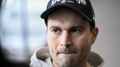 Robert Hrgota02.12.2025 Novinarska konferenca moške in ženske članske reprezentance Slovenije po vrnitvi s skandinavske turneje - smučarski skakalciFoto: Nik Erik Neubauer