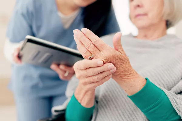 artritis, bolezen, sklepi