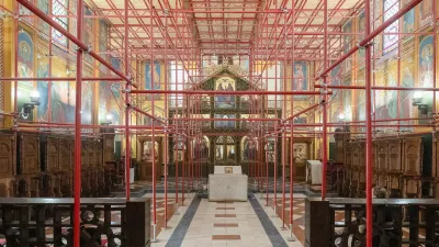 Hrvaska, Zagreb.Pravoslavna cerkev.V Zagrebu bo 10. in 17. decembra potekala adventna izdaja festivala Open House Zagreb (OHZ), ki predstavlja najprivlacnejsa zagrebska arhitekturna dela. Obiskovalci OHZ si bodo pod strokovnim vodstvom po navedbah organizatorjev lahko ogledali deset objektov.Foto: Marko Ercegovic