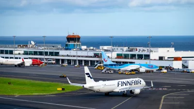 Letalo Finnair, družbe, ki se je najslabše odrezala, na letališču.