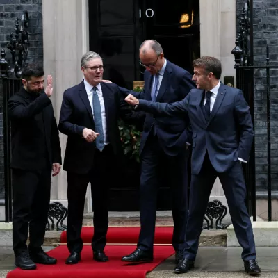 British Prime Minister Keir Starmer, Ukrainian President Volodymyr Zelenskiy, French President Emmanuel Macron, and German Chancellor Friedrich Merz meet at 10 Downing Street, in London, Britain, December 8, 2025. REUTERS/Isabel Infantes   TPX IMAGES OF THE DAY / Foto: Isabel Infantes