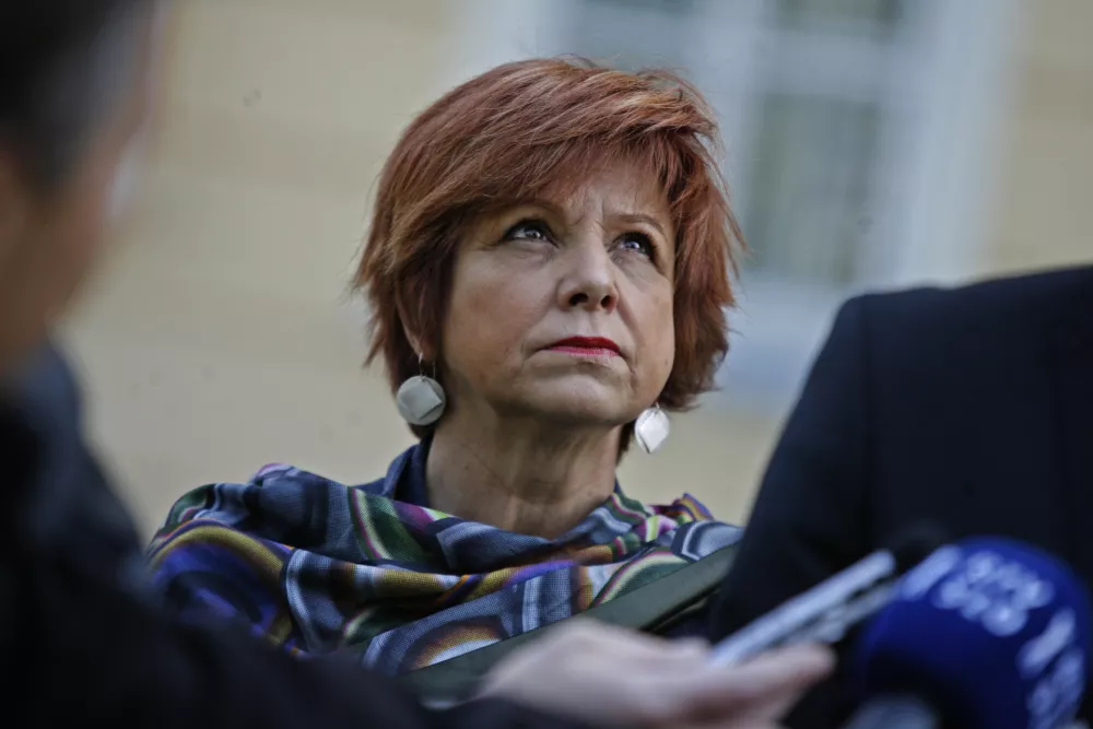 ministrica za kulturo Majda Širca- referendumska kampanja pred junijskim referendumom o pokojninski reformi, o arhivih ter o preprečevanju dela in zaposlovanja na črno- skupna izjava pred uradnim začetkom referendumske kampanje/FOTO; Matej Povše