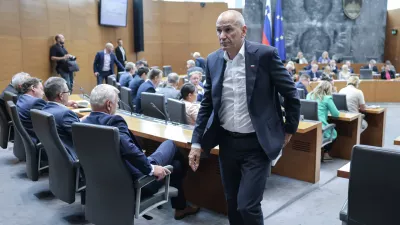 Janez Janša- 07.07.2025 - začetek redne seje DZ s poslanskimi vprašanji ministrskemu zboru; DZ, velika dvorana, Šubičeva 4, LJUBLJANA​//FOTO: Jaka Gasar