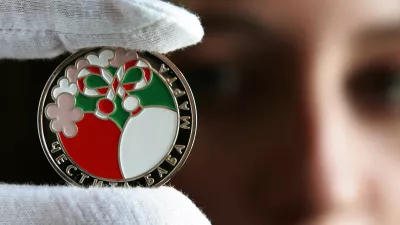 Bolgarska narodna banka je letos še zadnjič izdala posebne kovance v lokalni valuti. Poslej bodo v veljavi samo še evri. / Foto: Profimedia