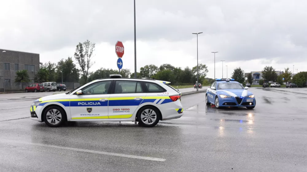 policija italija Slovenija