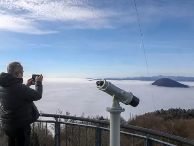 12.12.2025 - reportaža megla - megla v Ljubljani - ljubljanska megla - Rašica razgledni stolpFoto: Luka Cjuha