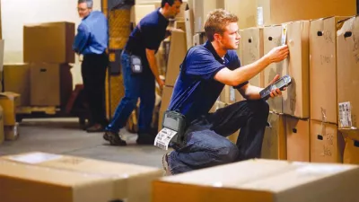 skladišče delavci skladiščniki