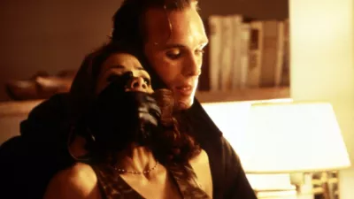 ﻿THE RICH MAN'S WIFE, Halle Berry, Peter Greene, 1996, (c)Buena Vista Pictures