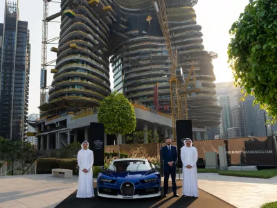 Mate Rimac pred Bugatti Residences v Dubaju