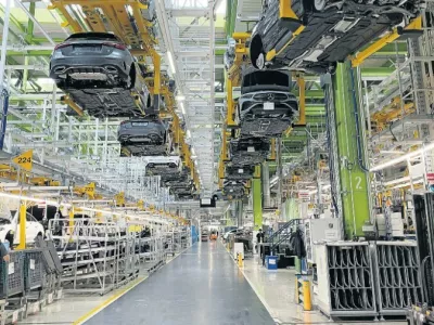 Avtomobilska industrija Foto: Reuters