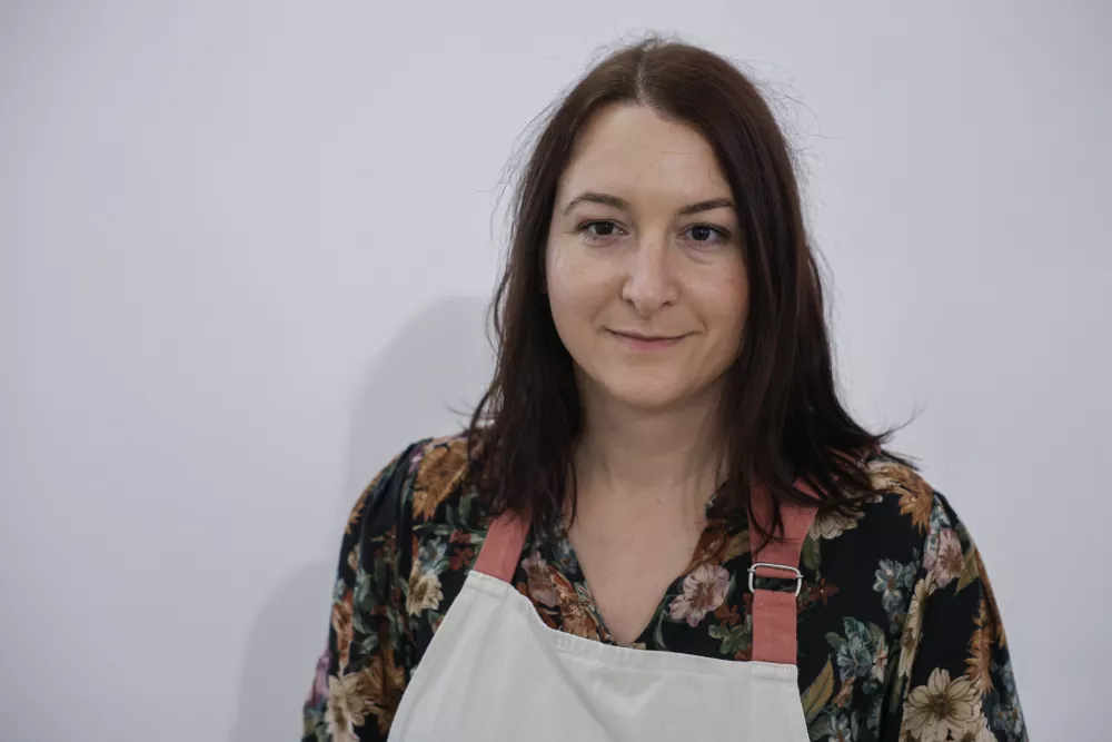 Poiskali skrivnost di&scaron;ečih medenih hi&scaron;ic