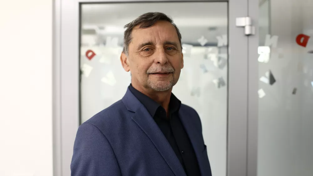 Miran Lesjak, odgovorni urednik Dnevnika,Zbornik Gazela, 2024 / Foto: Luka Cjuha