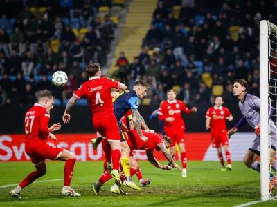 Celje, Stadion Z'Dezele.Nogometna konferencna liga, 6. krog, Celje - Shelbourne.