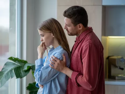 Dinamika med ljudmi je zapletena, enostavnih odgovorov pa najpogosteje ni. / Foto: Istock