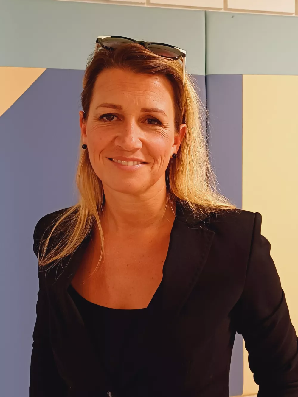 K pouku ne, na plesni nastop in smučanje ja