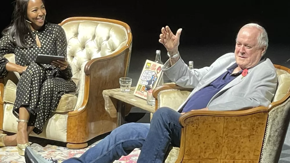 ooz aui hiuhui ghui ghaui ghuai / Foto: Darja &Scaron;ter