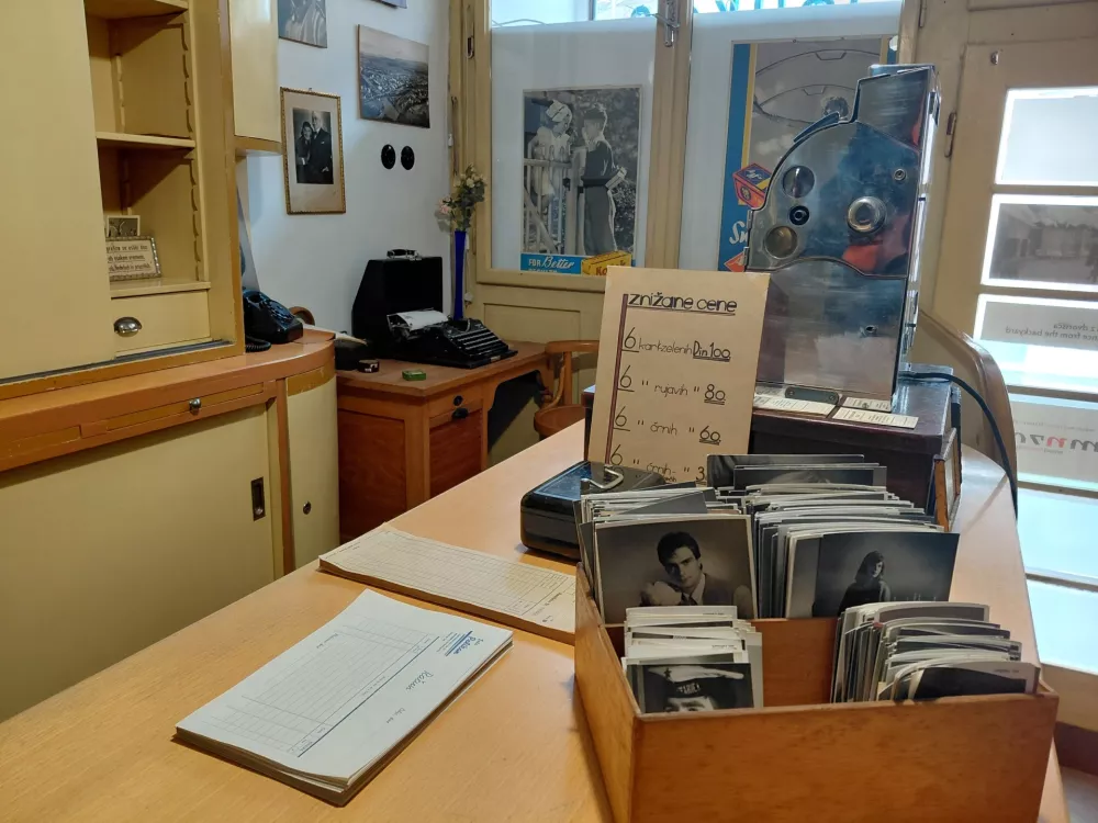 Fotohi&scaron;a Pelikan, v last Muzeja novej&scaron;e zgodovine Celje.