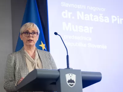 Ljubljana, Hotel InterContinental Ljubljana.Tradicionalno letno srecanje Drustva v tujini izobrazenih Slovencev (Vtis) - Vtis leta 2025, ki sta se ga udelezila tudi predsednica republike Natasa Pirc Musar in drzavni sekretar na ministrstvu za gospodarstvo, turizem in sport Matevz Frangez.