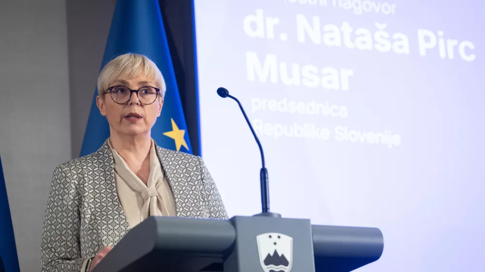 Ljubljana, Hotel InterContinental Ljubljana.Tradicionalno letno srecanje Drustva v tujini izobrazenih Slovencev (Vtis) - Vtis leta 2025, ki sta se ga udelezila tudi predsednica republike Natasa Pirc Musar in drzavni sekretar na ministrstvu za gospodarstvo, turizem in sport Matevz Frangez.