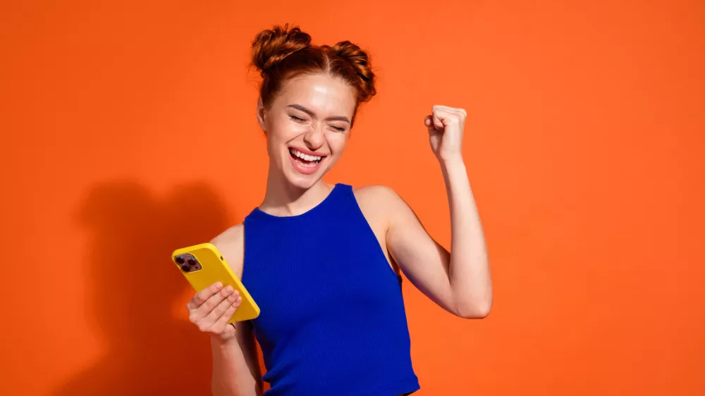 Glas oddate digitalno, ampak izziv pa je &scaron;e kako resničen. / Foto: Istock